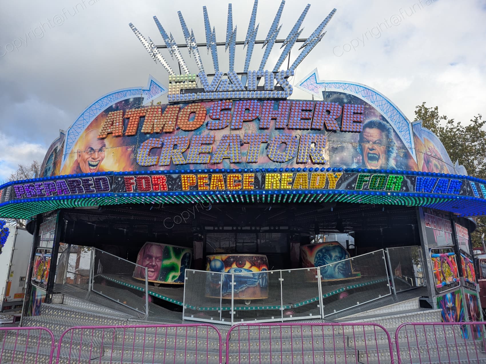 Albert Evans Atmoshere Creator running at Boston World Of Fun